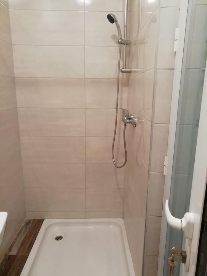 Apartamento Jona - Dugi Rat - Mali Rat Exterior foto